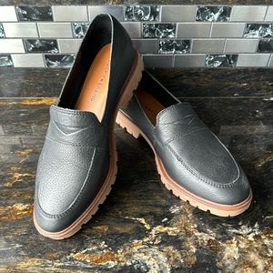 Lucky Brand leather loafers